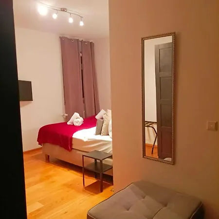 Zum Halbmond Frühstückspension 3*