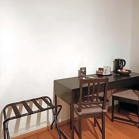بيت ضيافة Zum Halbmond شباير